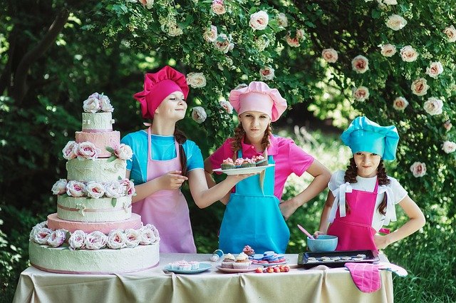 kinder kochen und backen